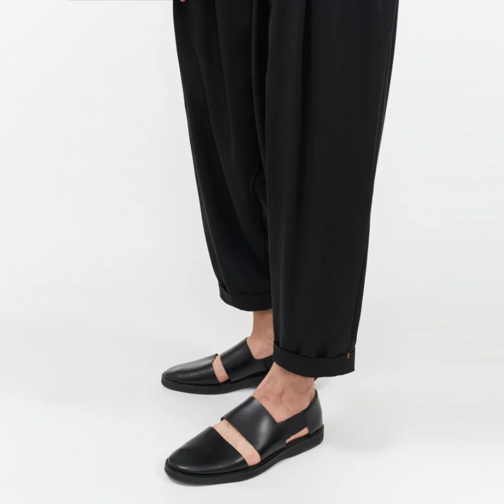 Ejja Design - Inside Colors Pleated Trouser