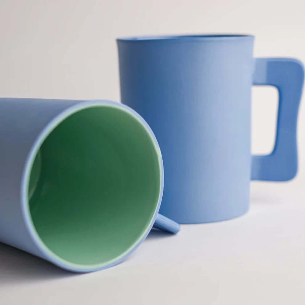 Houb Atelier - Handled Bluemint Cylinder Mug