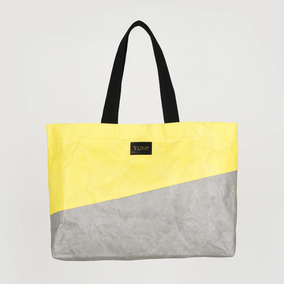 Vose - Eco-Friendly and Durable Shoulder Paper Bag