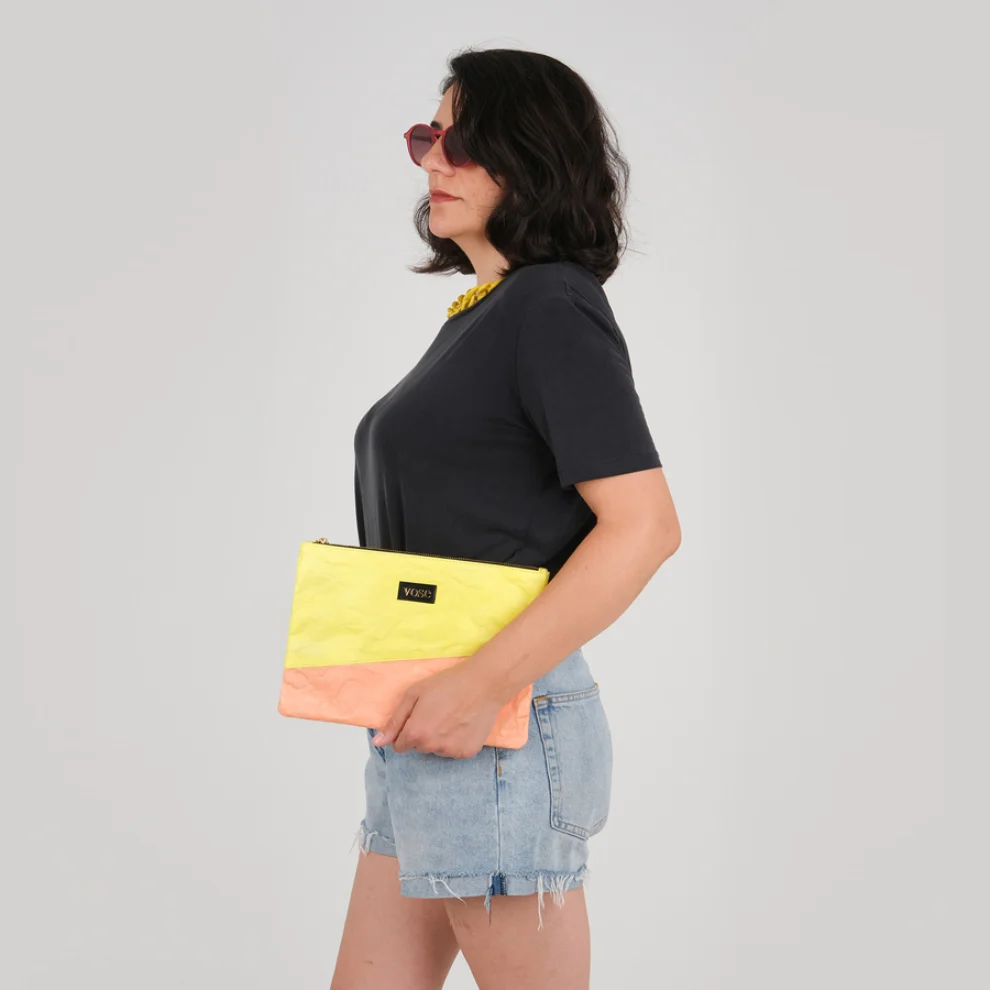 Vose - Eco-Friendly and Durable Clutch Paper Bag