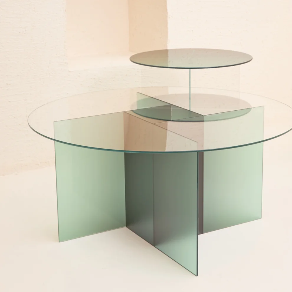 Studio Monsoleil - Cosmos Table