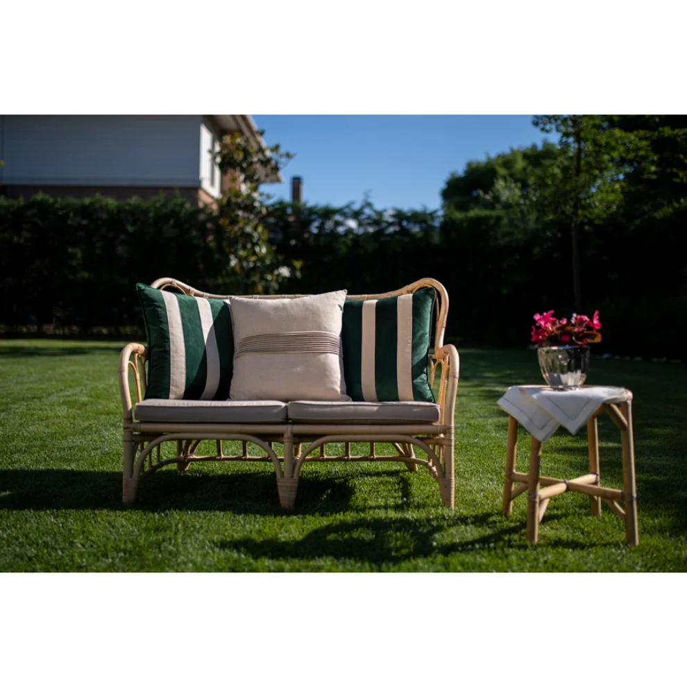 22 Maggio Istanbul - Sorriso Linen Velvet Decorative Cushion