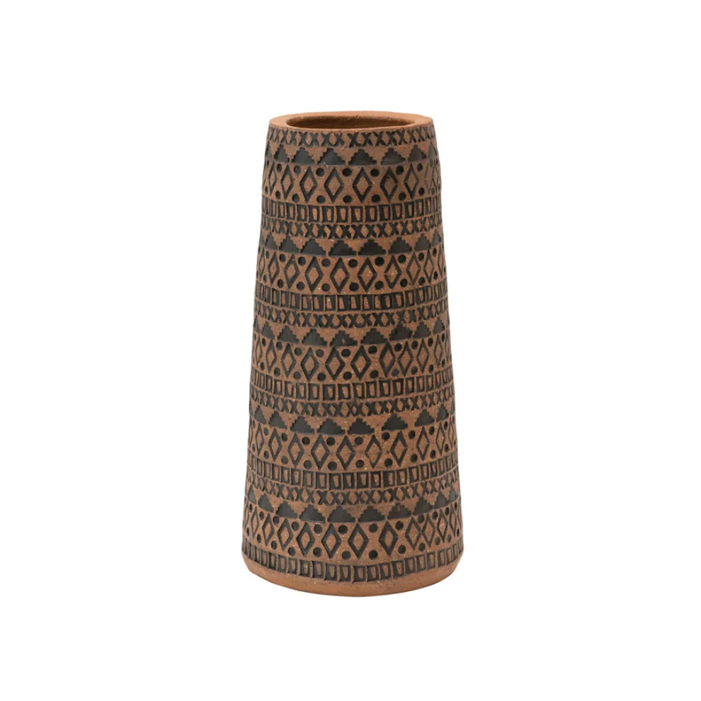 Warm Design	 - Embossed Vase
