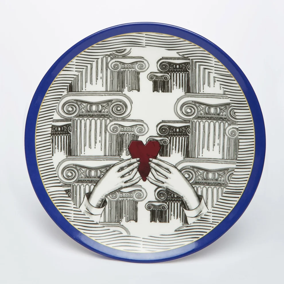 Martius - Mythoslover Dessert Plate