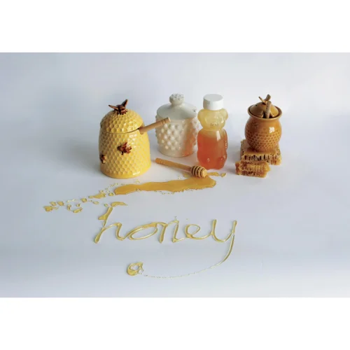 Warm Design	 - Porcelain Honey Jar