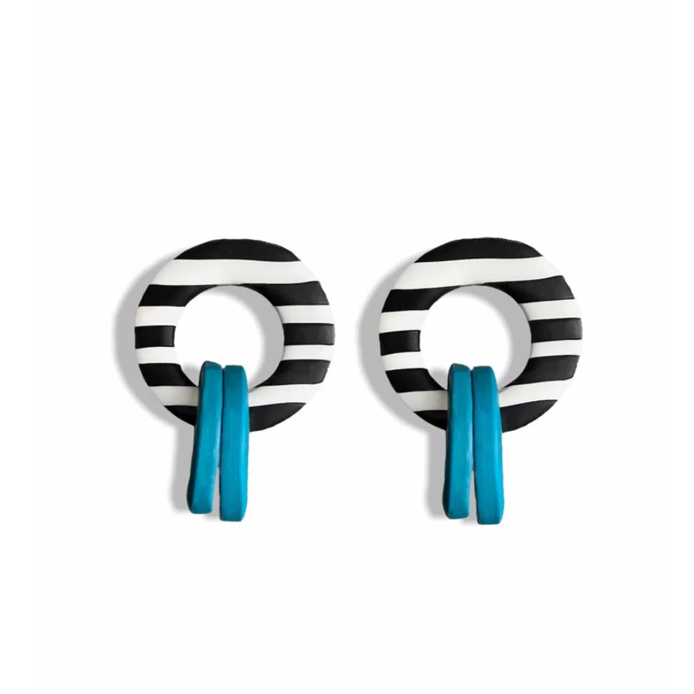 Lei - Lock Stripe Earring
