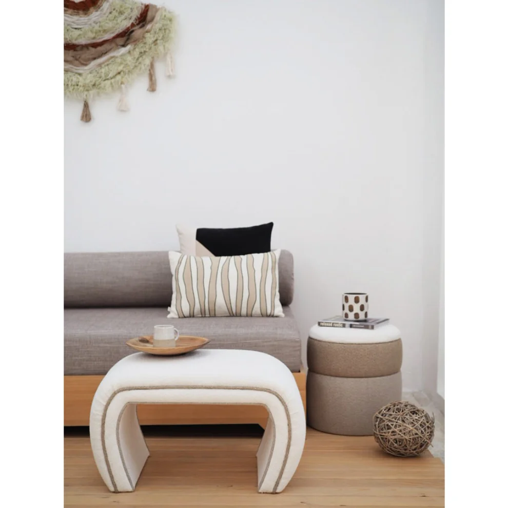 Table and Sofa - Boucle Puf