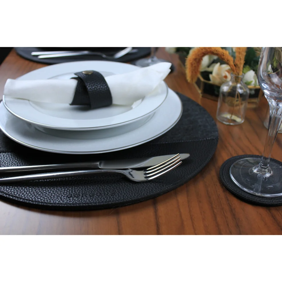 Gorgons - Europa Genuine Leather Placemat Set 