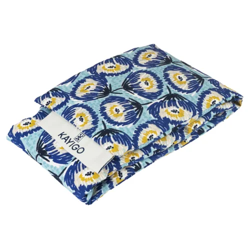 KAYIGO - Warmy Hug Pillow Blue Flowers