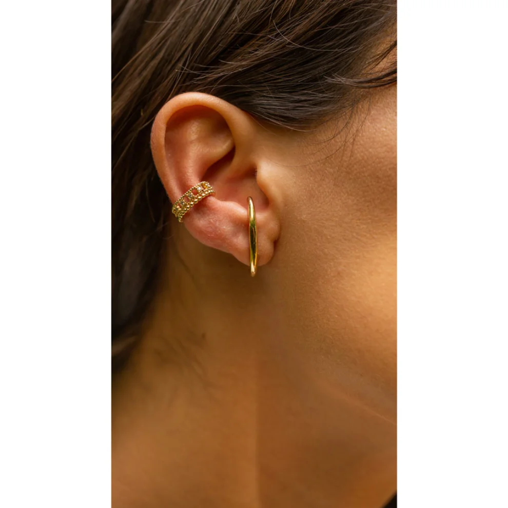 The Anoukis - 14k Gold Beaded Ear Cuff