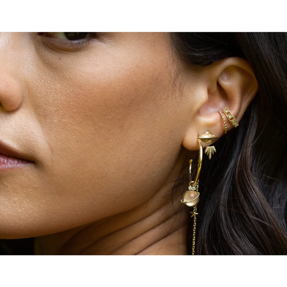 The Anoukis - 14k Gold Beaded Ear Cuff - I