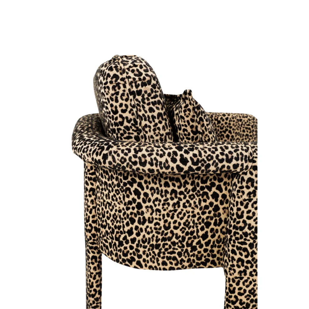 Naia Home - Wildy Yours' Armchair