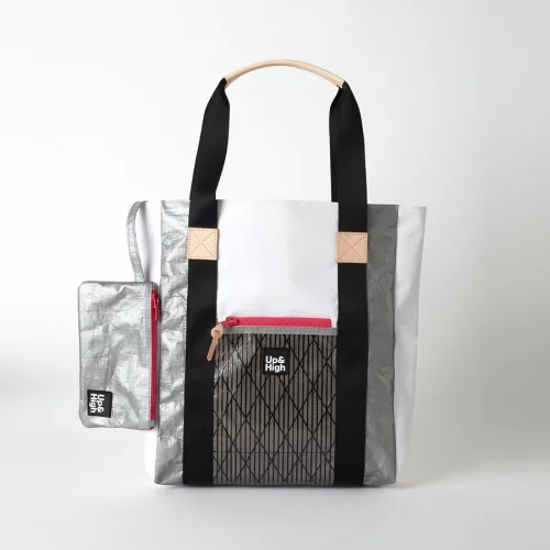 Up&High - Etesian Tote Bag