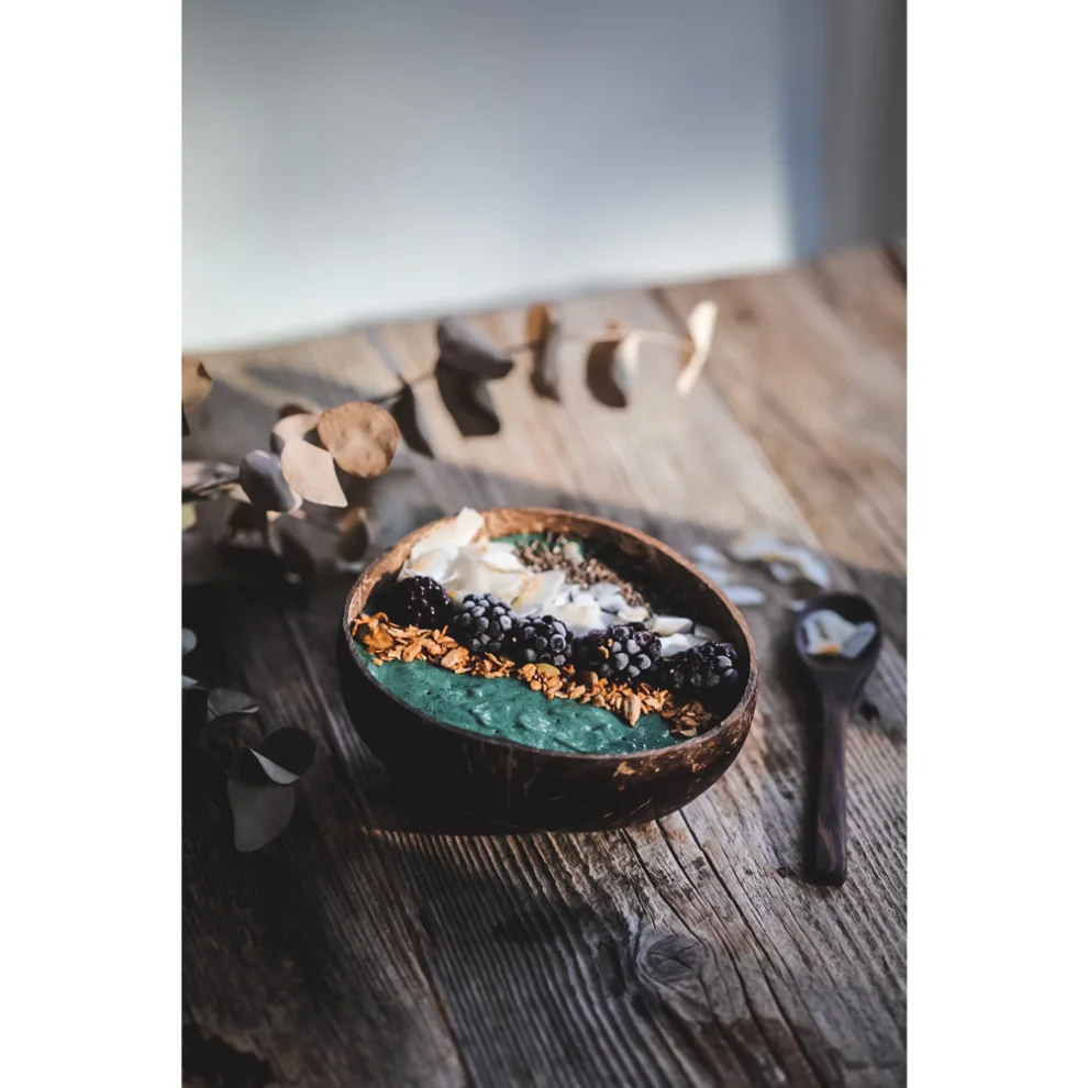 Gaia's Store - Original Coconut Bowl & Spoon Set