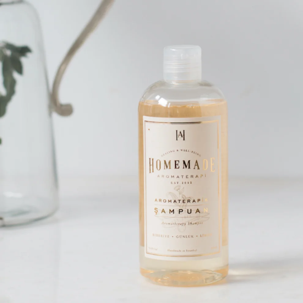 Homemade Aromaterapi - Aromatherapy Shampoo