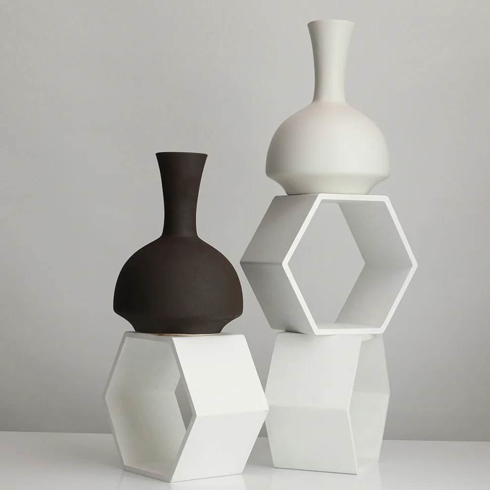 Beige & Stone - Odessa Vase