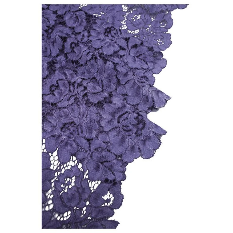 Naia Home - 'Full of Grace' Lace Runner