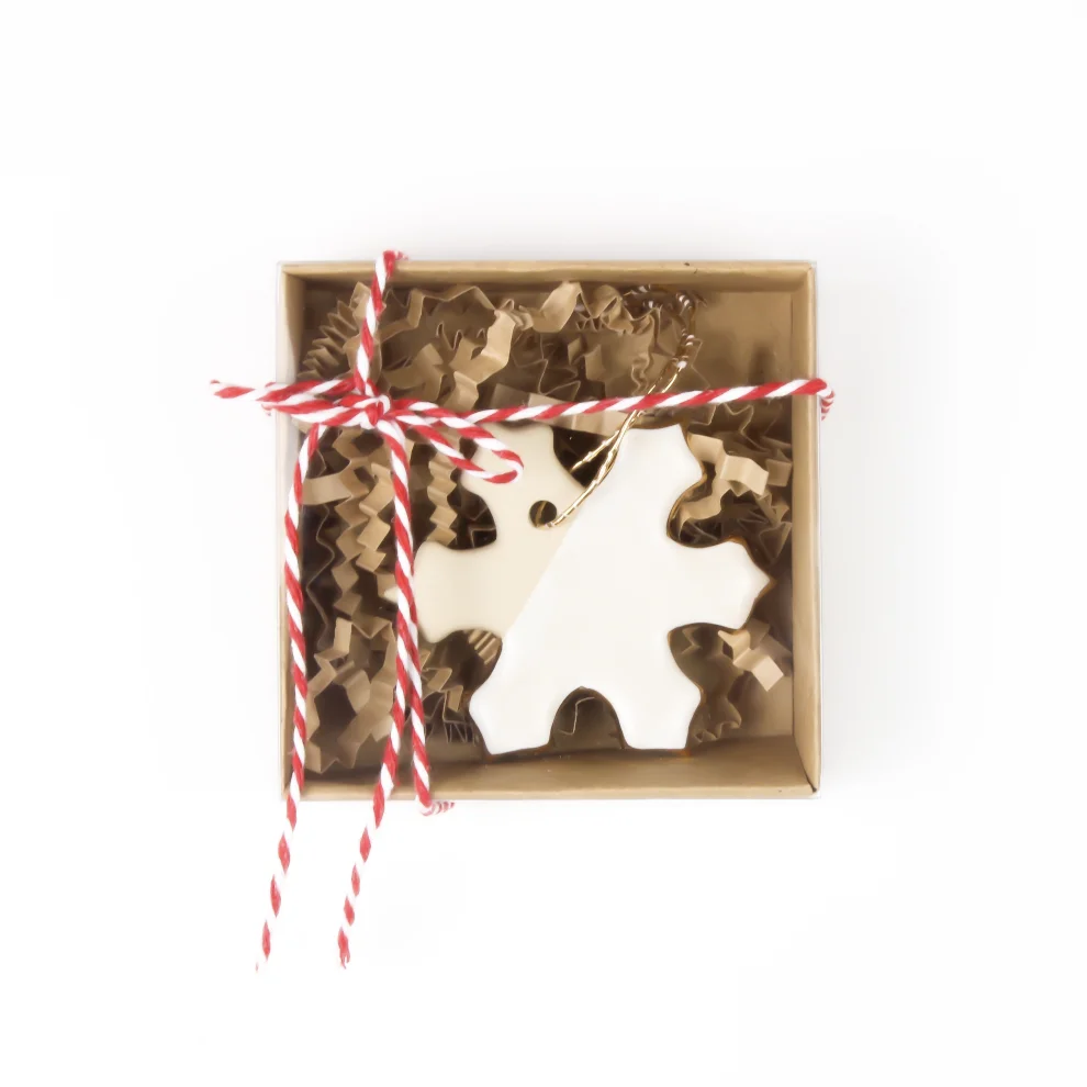 Zulu Ceramics - Snowflake Xmas Ornament