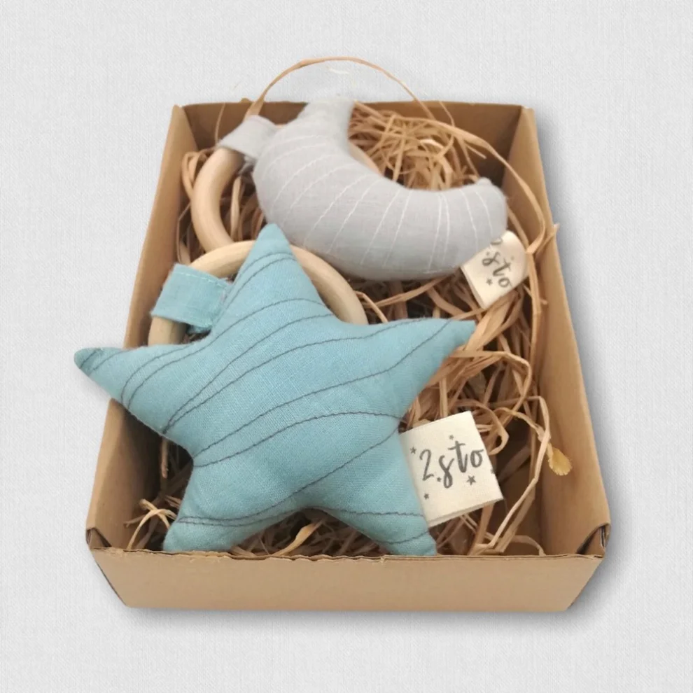 2 Stories - Rattle Gift Set of 2