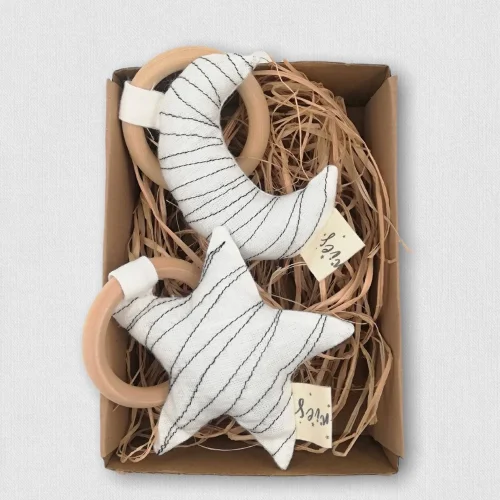 2 Stories - Rattle Gift Set of 2