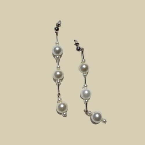 Beril Kın Design - Pearl Earring