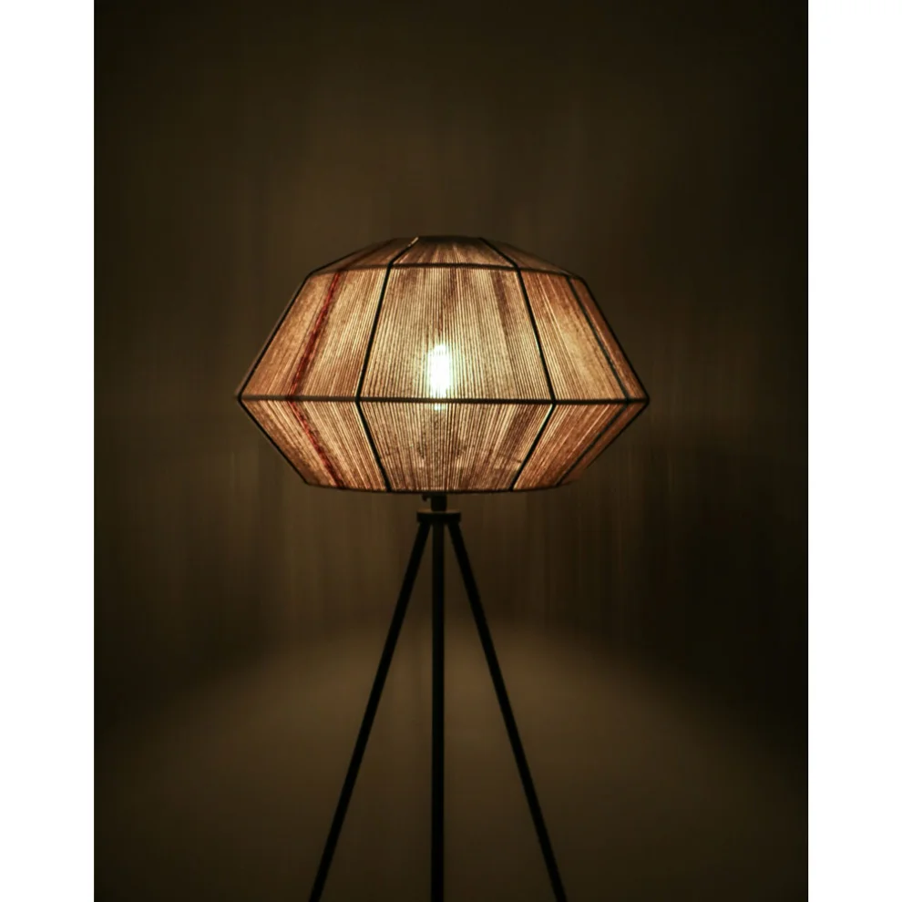 Maiizen	 - Nodo lampshade