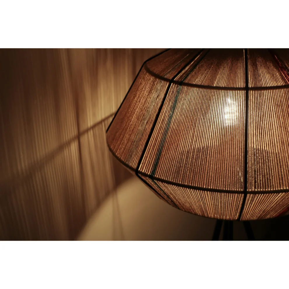 Maiizen	 - Nodo lampshade