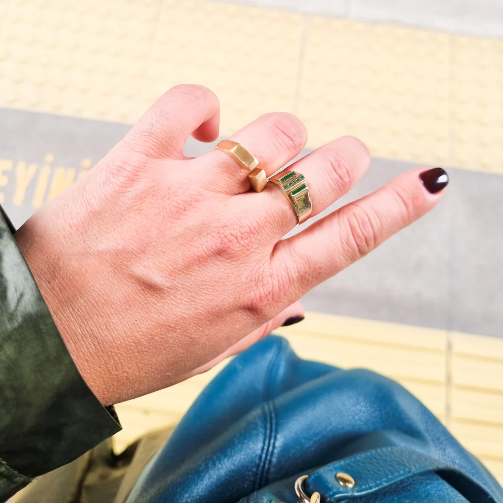 Nuir Studio - Nuir Diff Gold Ring