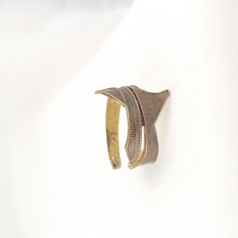 POJWoman by Pelin Özerson - Shark Ring