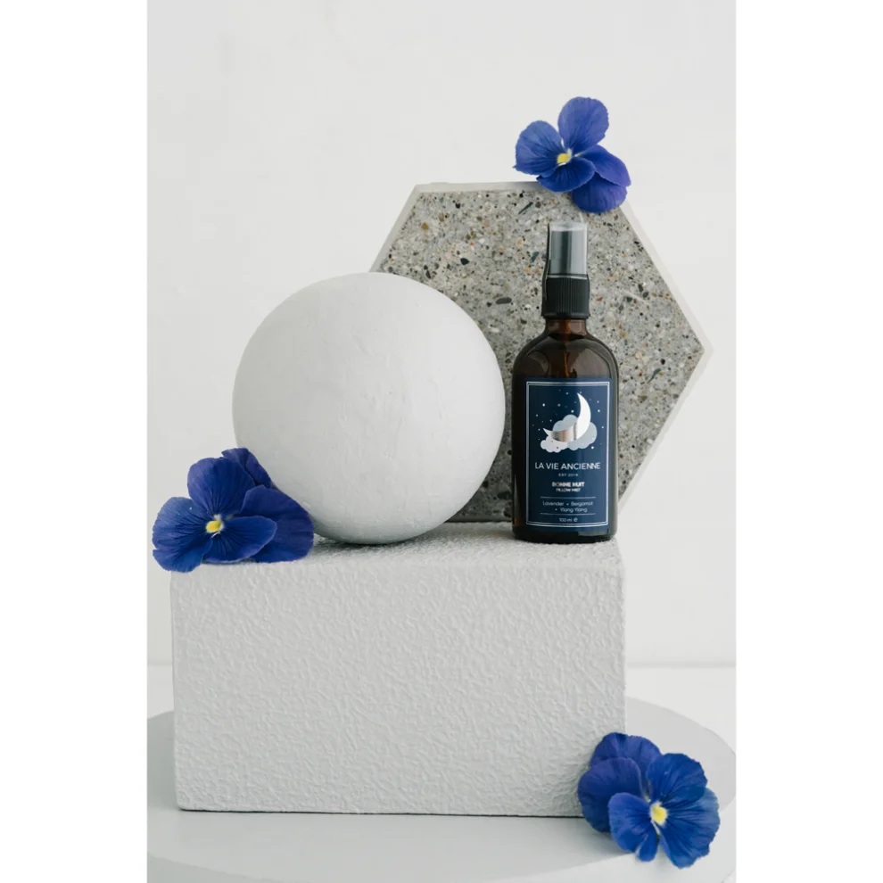 La Vie Ancienne - Bonne Nuit Pillow Mist Sprey