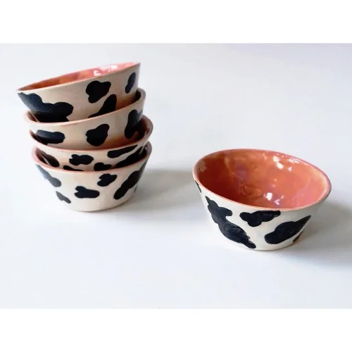 Lattuga Ceramics - Moo Kase