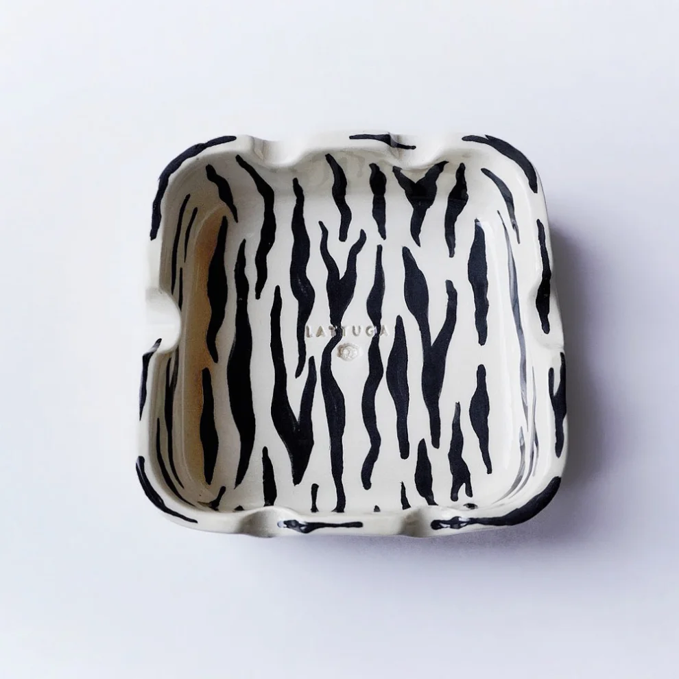 Lattuga Ceramics - White Roar Ashtray