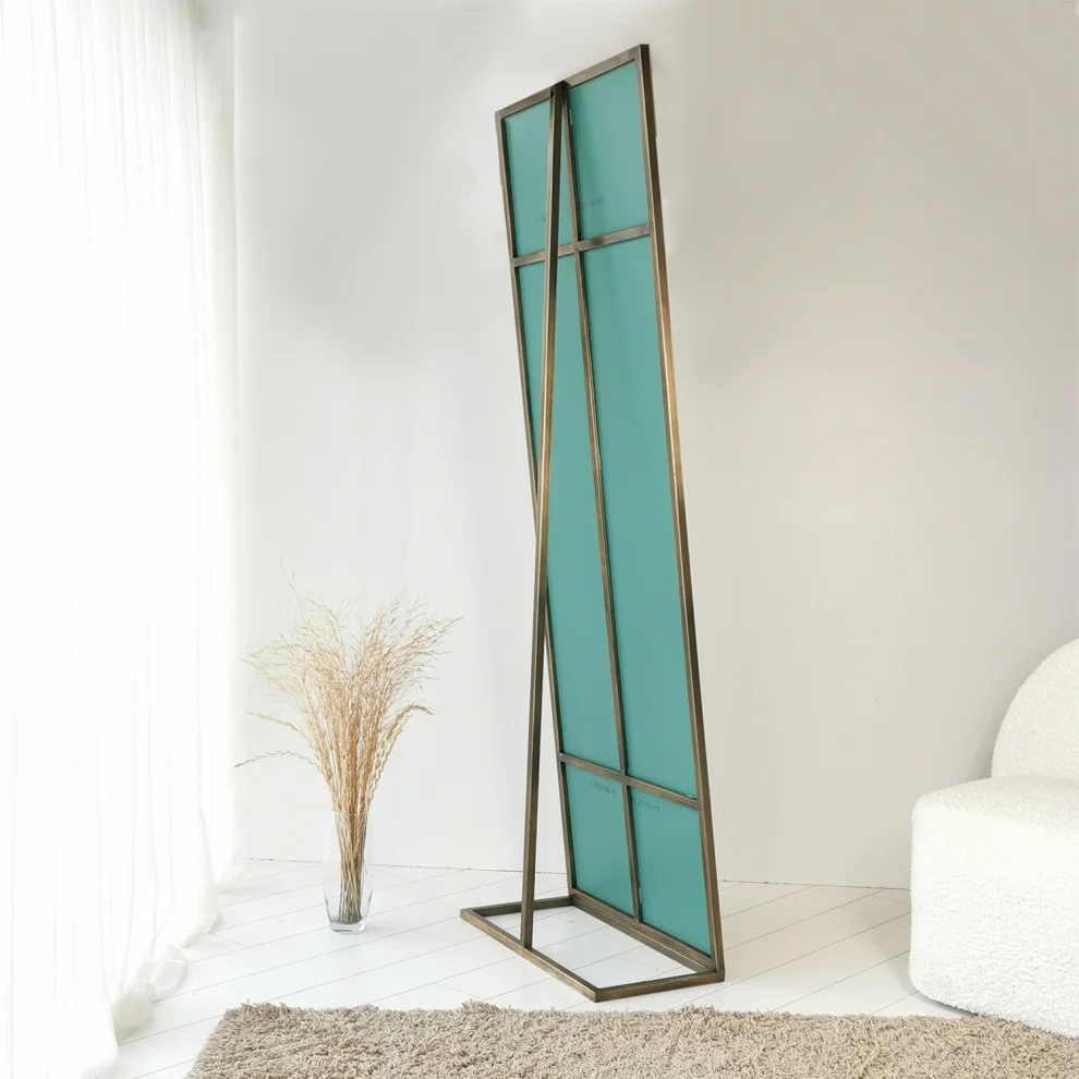NEOstill - Footed Full Length Mirror Tumbled Brass Plated