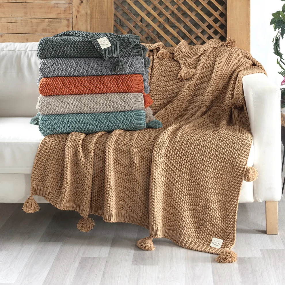 Miespiga - Coco Rice Knitted Pompom Knitwear Blanket Knitting