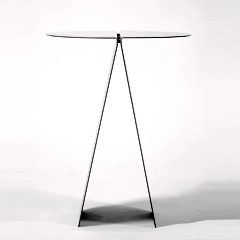 goods - Thin Side Table