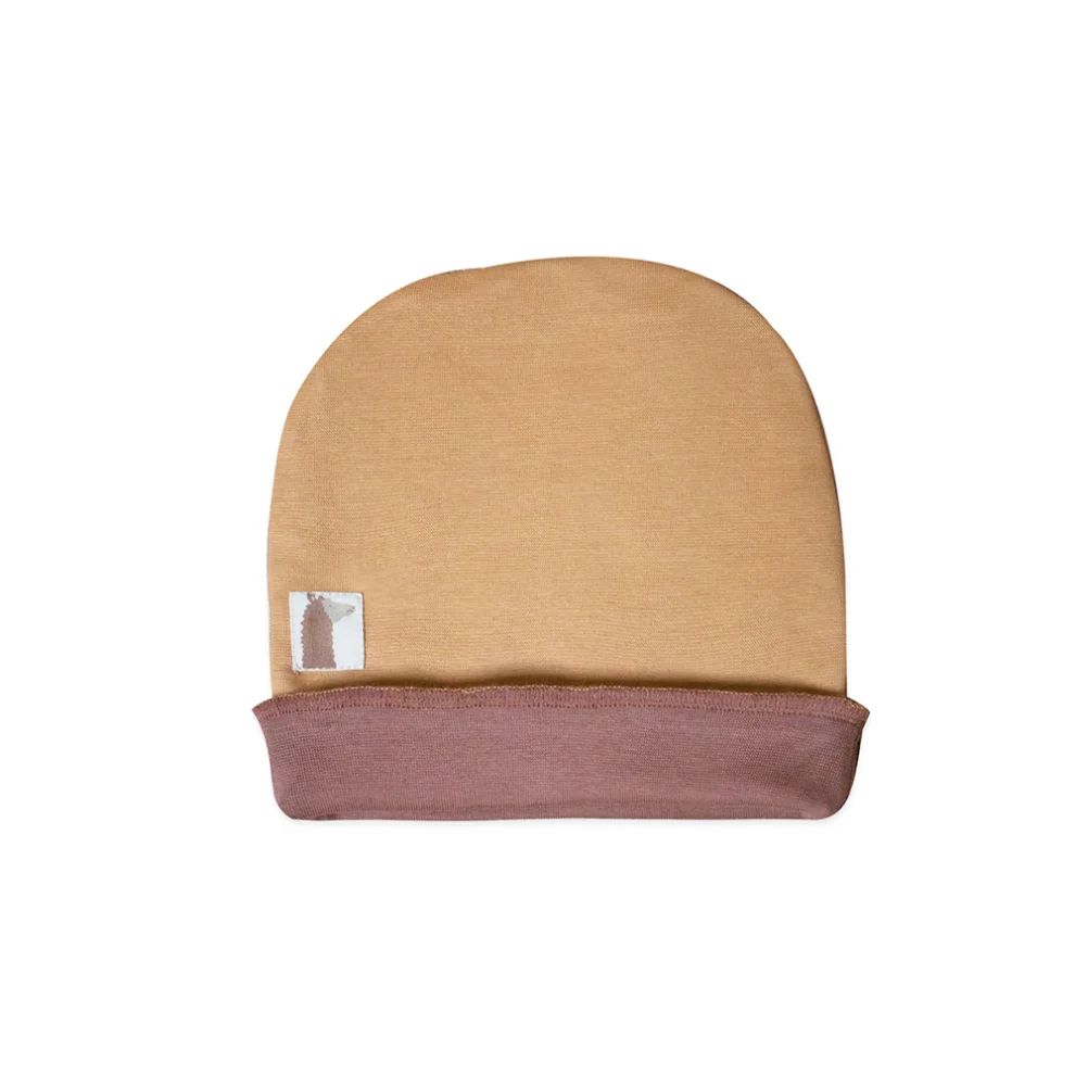 Auntie Me - Pastry Shell Double Sided Beanie