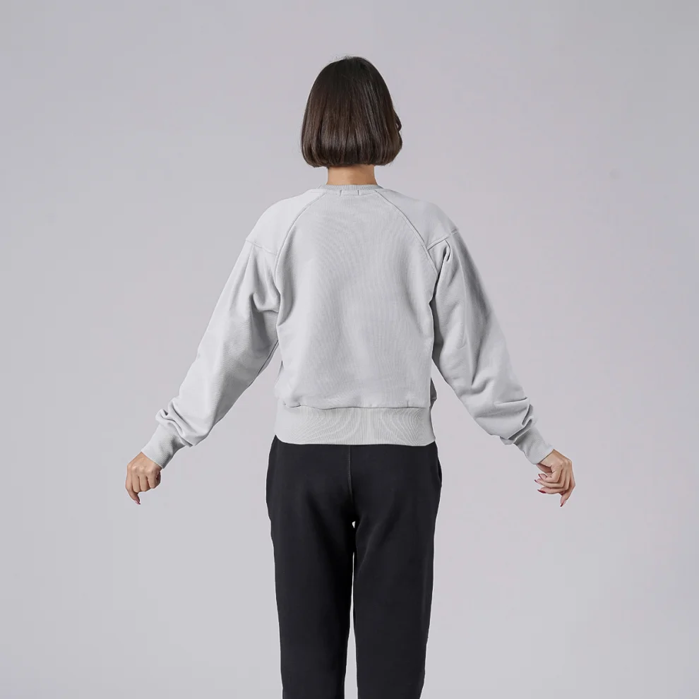 No Se Wear - Bat-wing Sleeve Sweatshirt