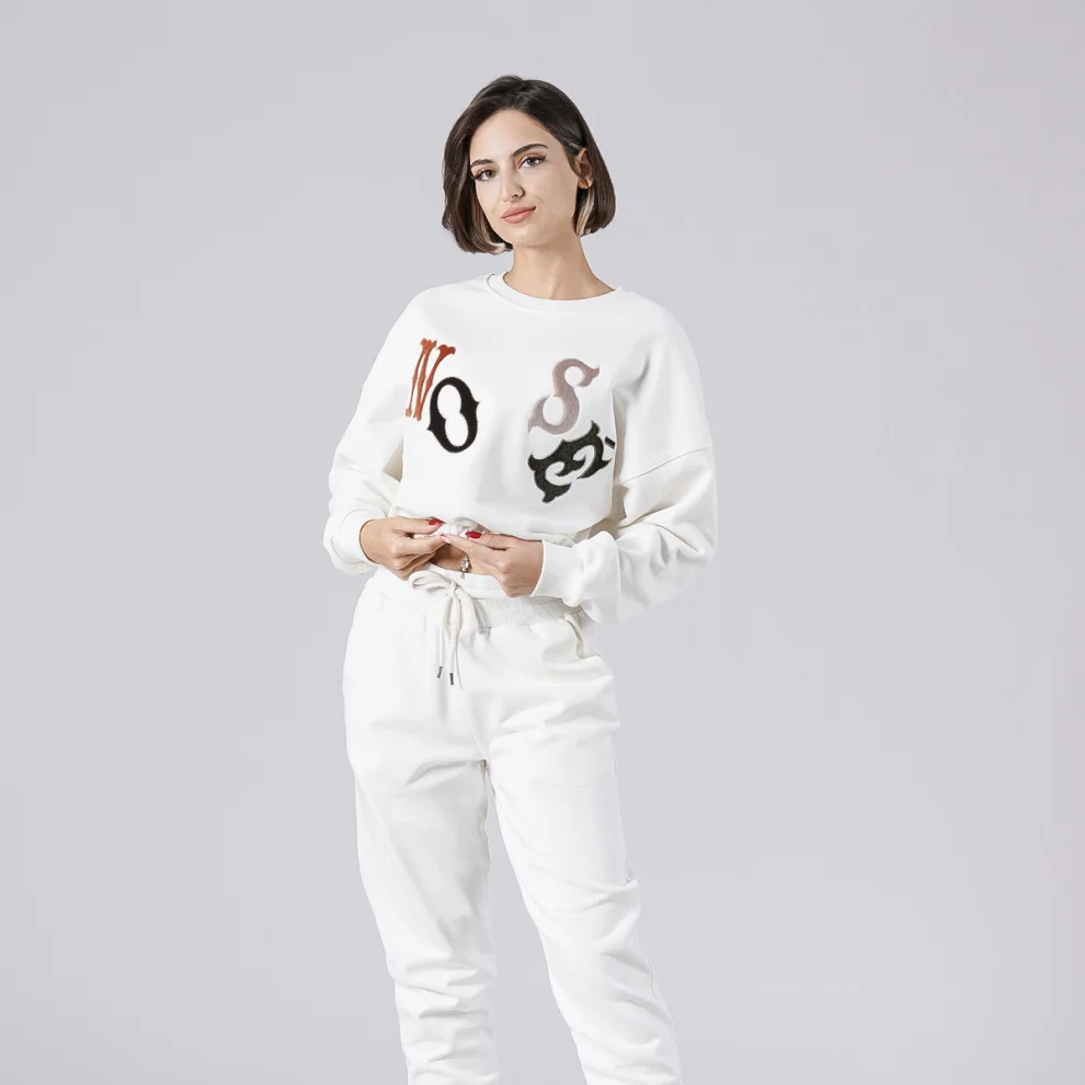 No Se Wear - Nakışlı Crop Sweatshirt