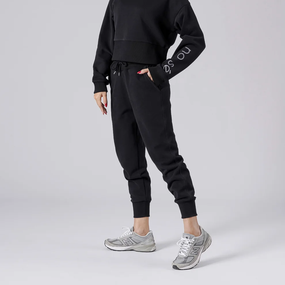 H and m online black joggers