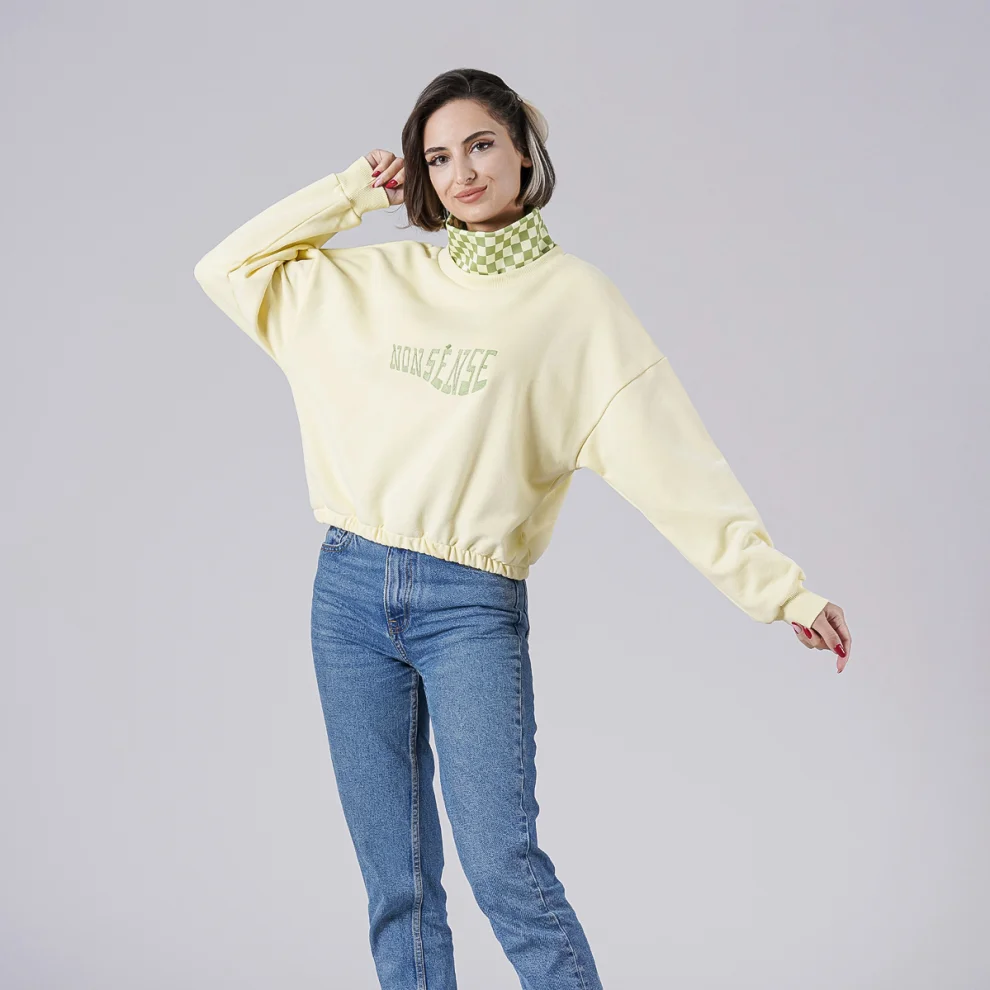 No Se Wear - Collar And Embroidery Detailed Sweatshirt L Green-Yellow ...