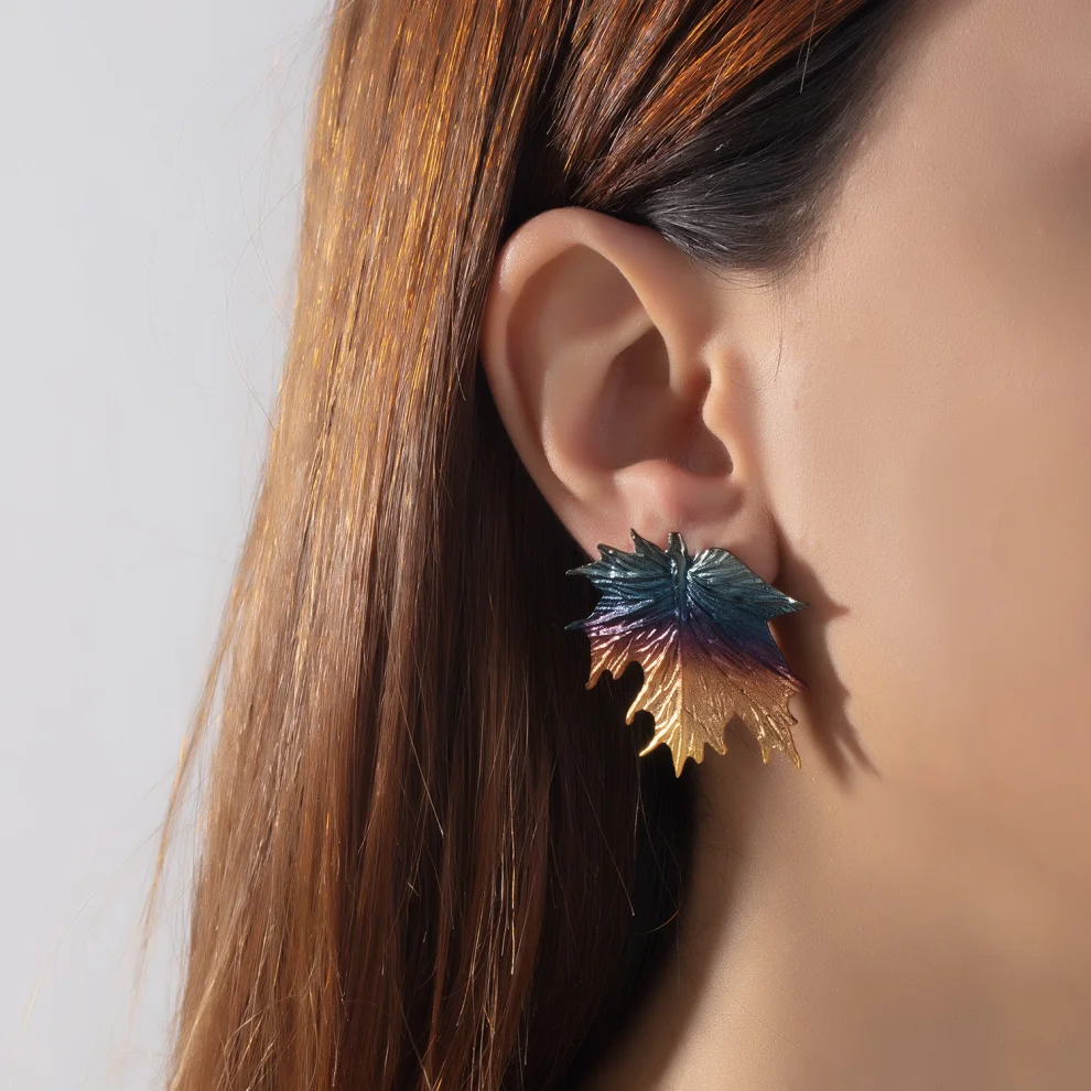 Milou Jewelry - Maple Leaf Earrings