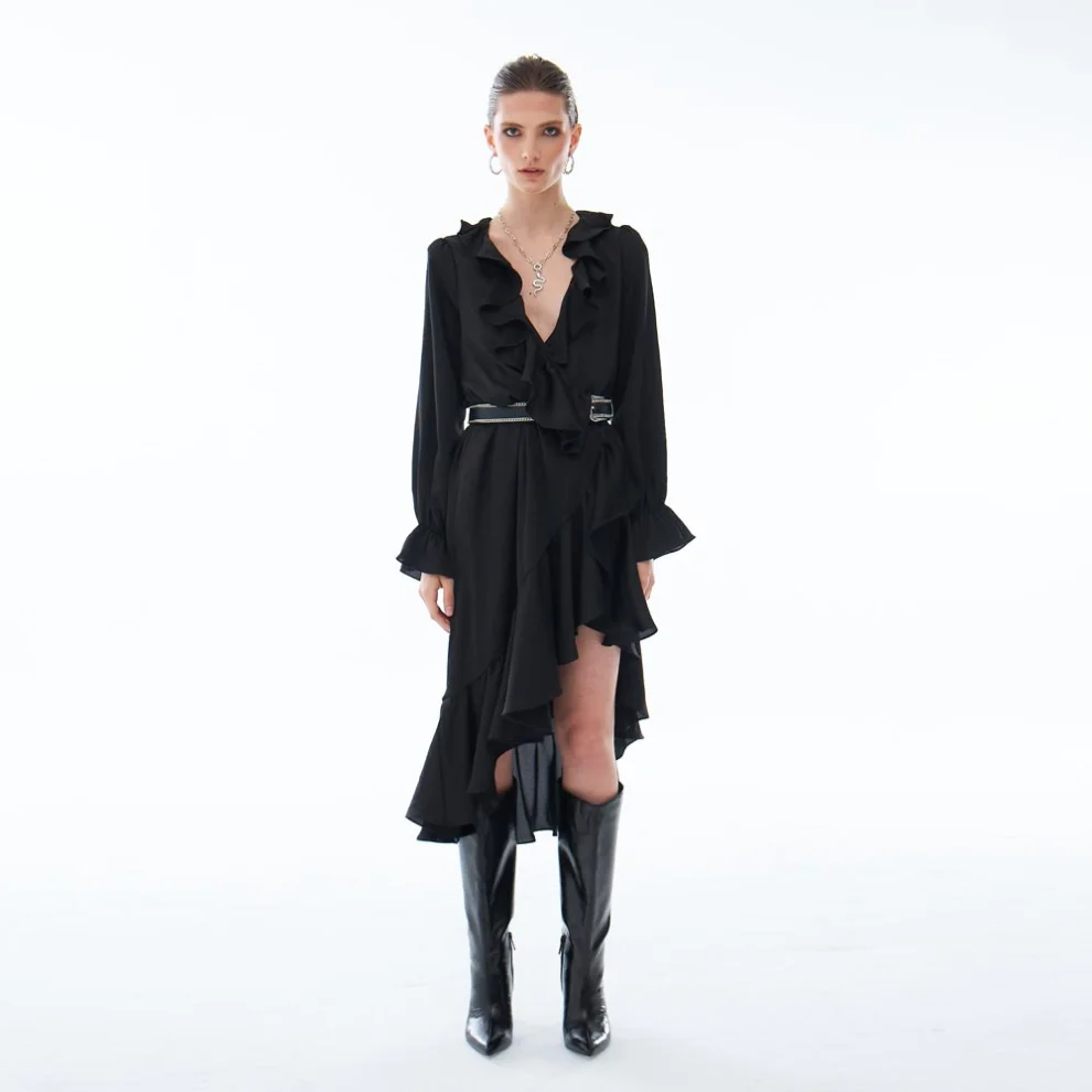 Luxez - Vienna Ruffle Dress 40 Black | hipicon