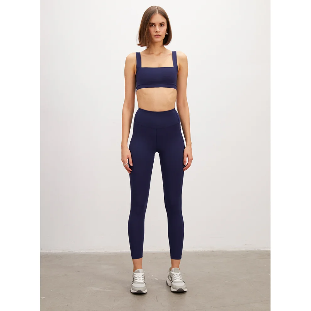 Anais & Margaux - Side Pocket Shaper Leggings