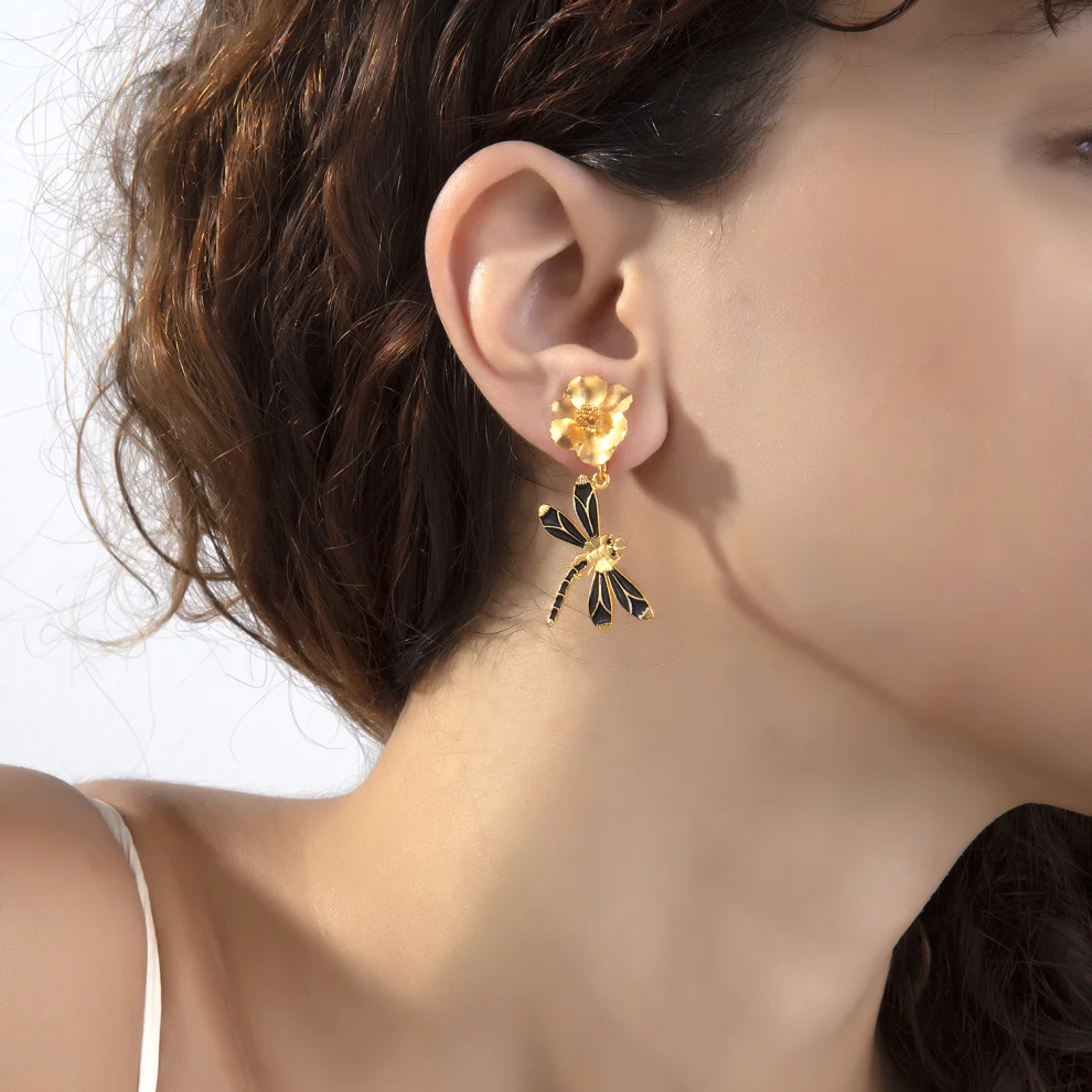 Milou Jewelry - Dragonfly Drop Flower Earrings