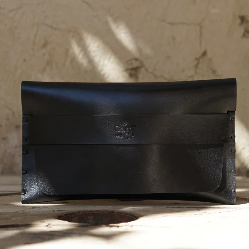 Gard and Co. - Handbag No.1 Unisex Handbag Tan