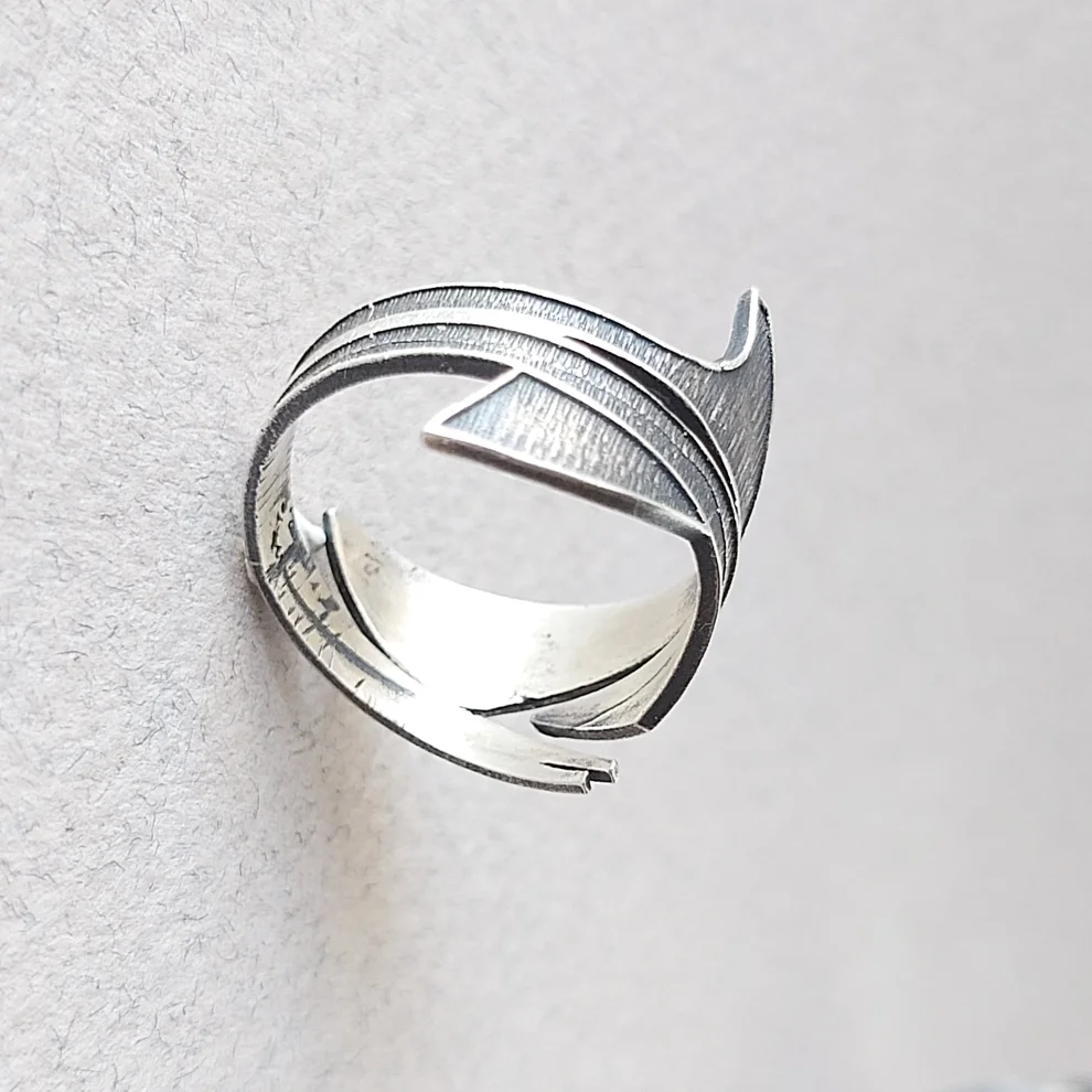 POJWoman by Pelin Özerson - Köpekbalığı İnce Gümüş Yüzük