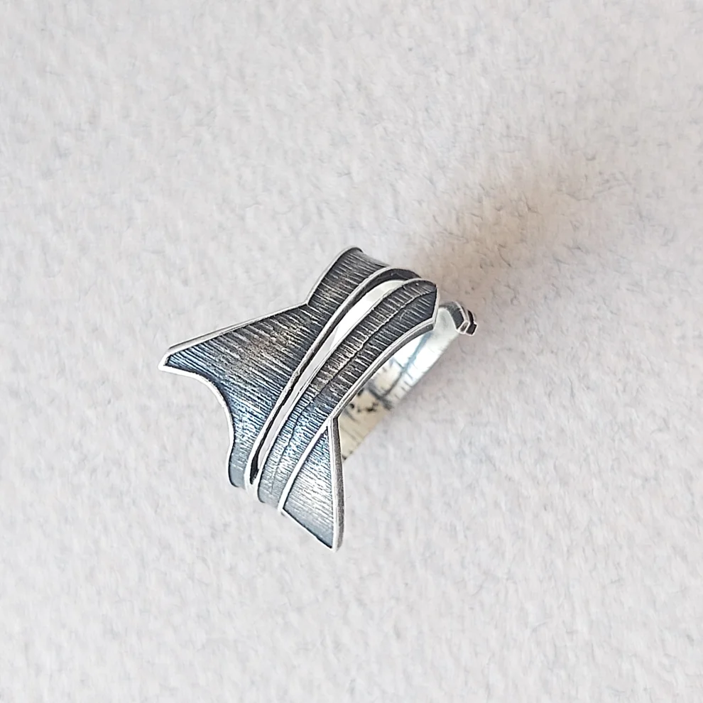 POJWoman by Pelin Özerson - Köpekbalığı İnce Gümüş Yüzük