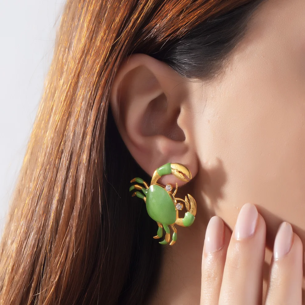 Milou Jewelry - Crab Earrings