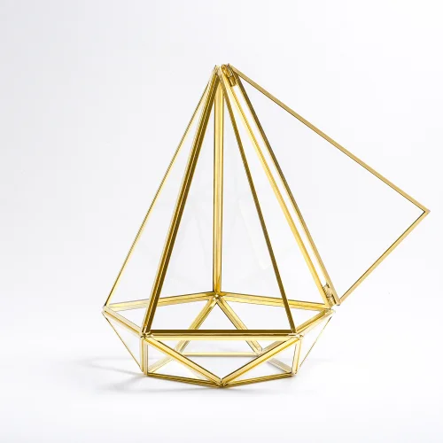 El Crea Designs - Geometric Terrarium Glass Dome With Brass Cover