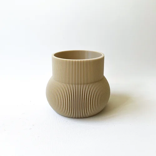 Cella Store - Maple Bioplastic Flowerpot